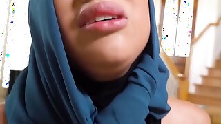 Hijab Hookup - "Please, Fuck Me Teacher" Muslim Infant Penelope Nation Says Beside Her Religion Teacher