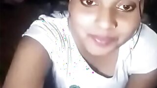 Desi girl play the part her pussy with an increment of big boobs